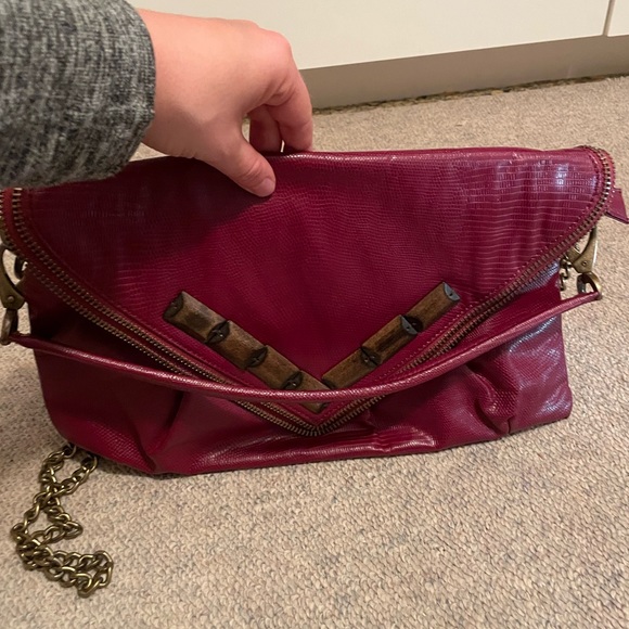 Matt and Nat oversized clutch/cross body - Picture 3 of 9